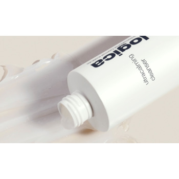 UltraCalming Cleanser - Extra jemný gél pre čistenie citlivej pleti